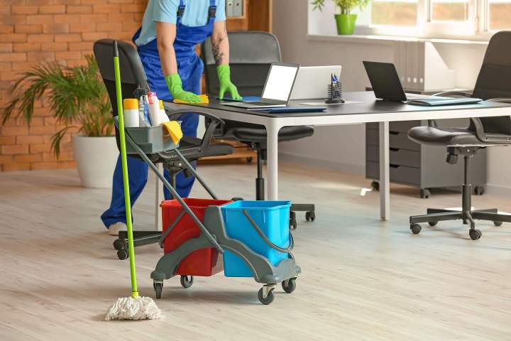 Propreté quotidienne des espaces de travail